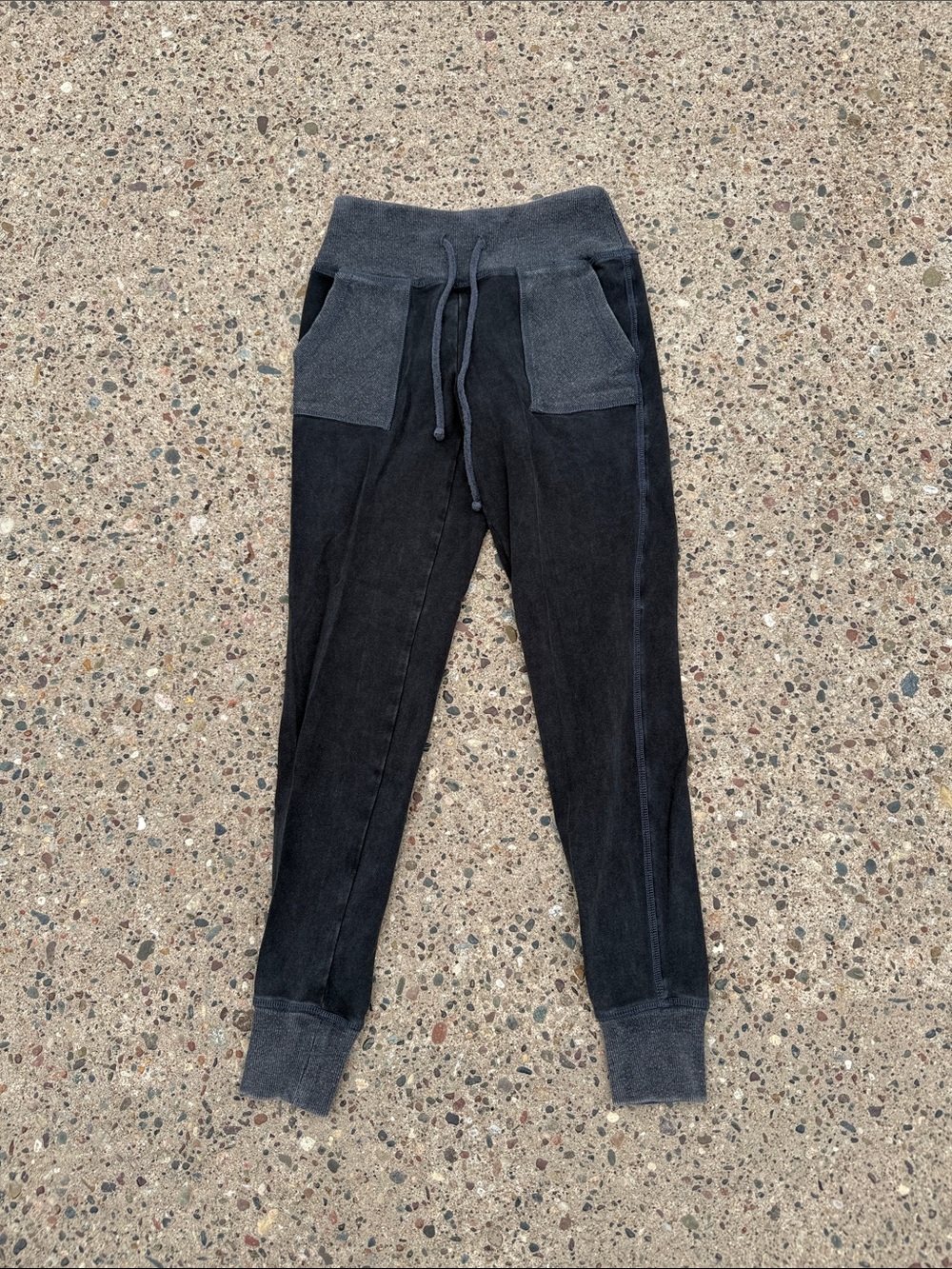 Wild Fable pocket leggings